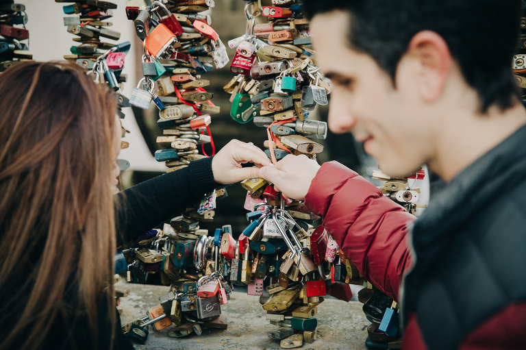 Surprise proposal charles bridge
